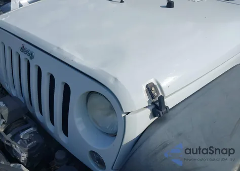 2015 Jeep Wrangler Unlimited Sport z USA, uszkodzony, nr VIN 1C4BJWDG6FL522316